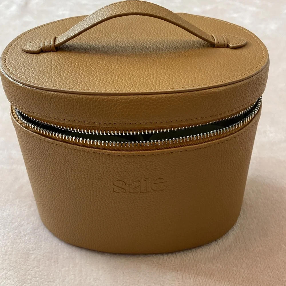 Saie vanity case